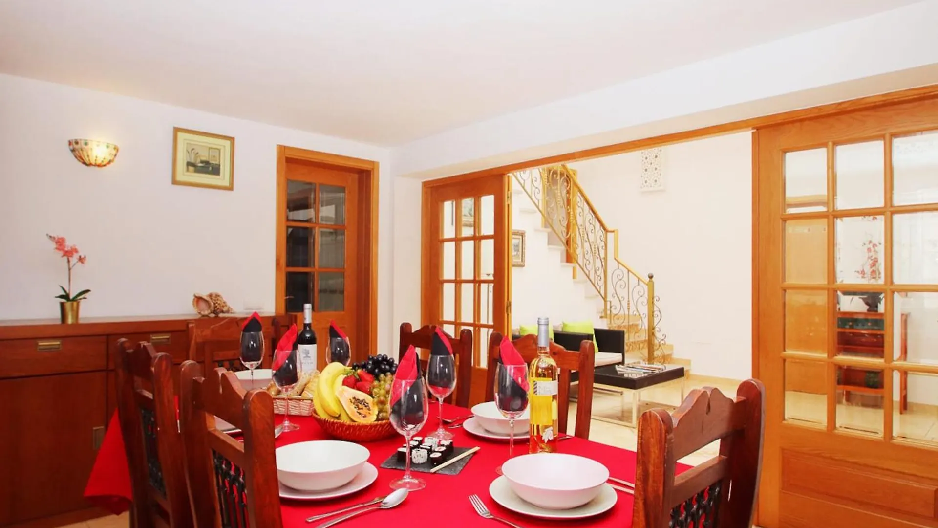 Spacious Villa In Albufeira Portugal