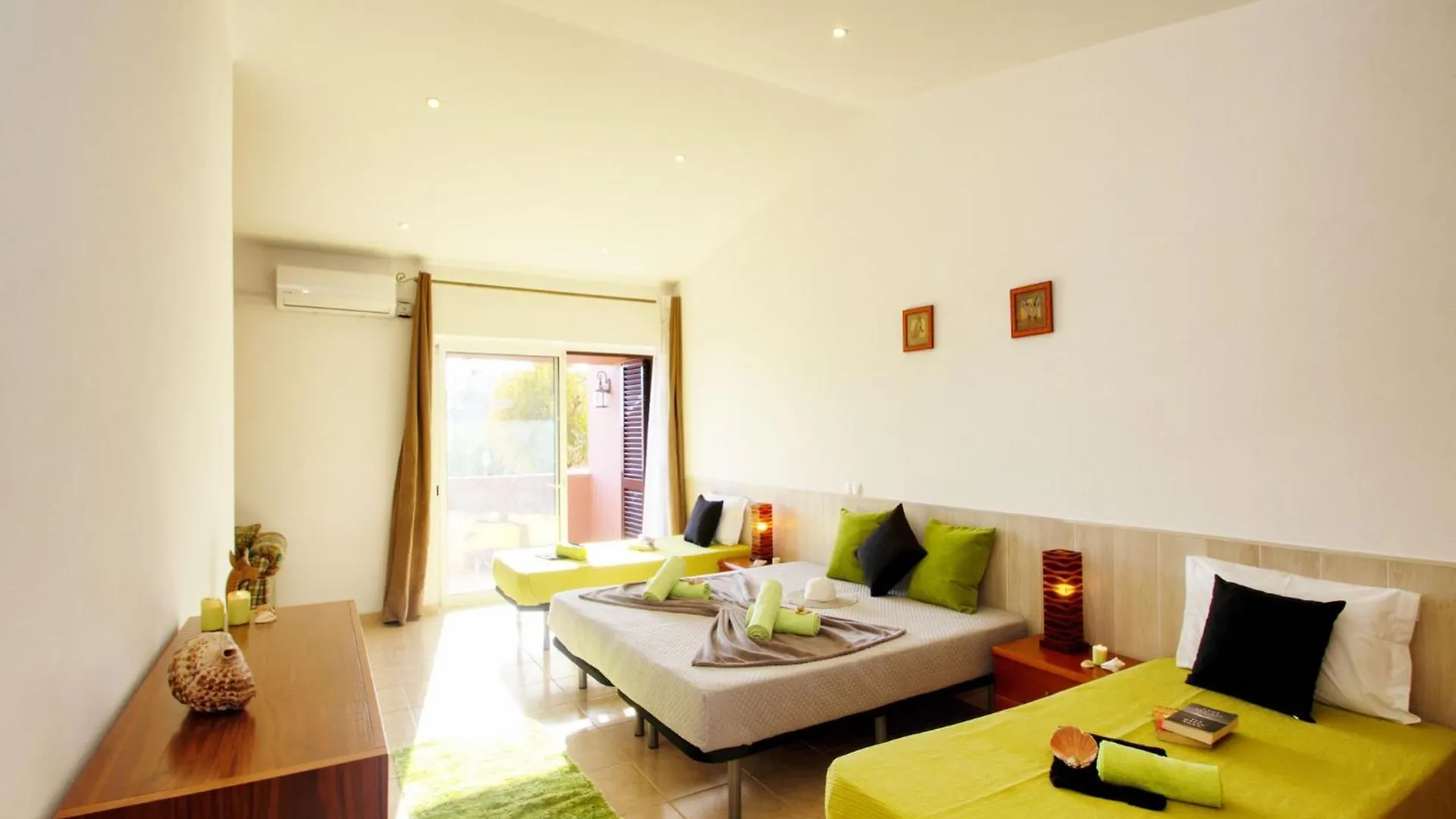Spacious Villa In Albufeira Portugal